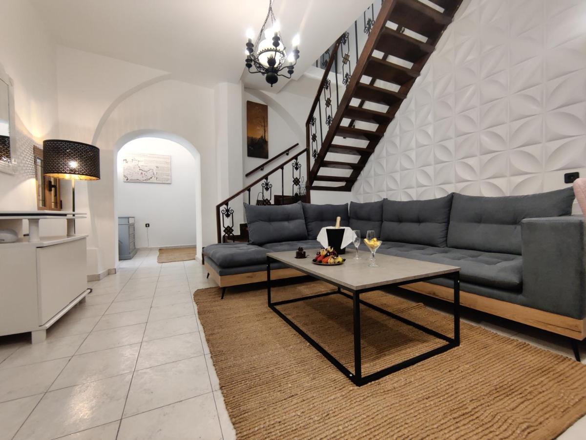 A Unique 3-4 Bedrooms House In Old Town Rhodes City Ngoại thất bức ảnh