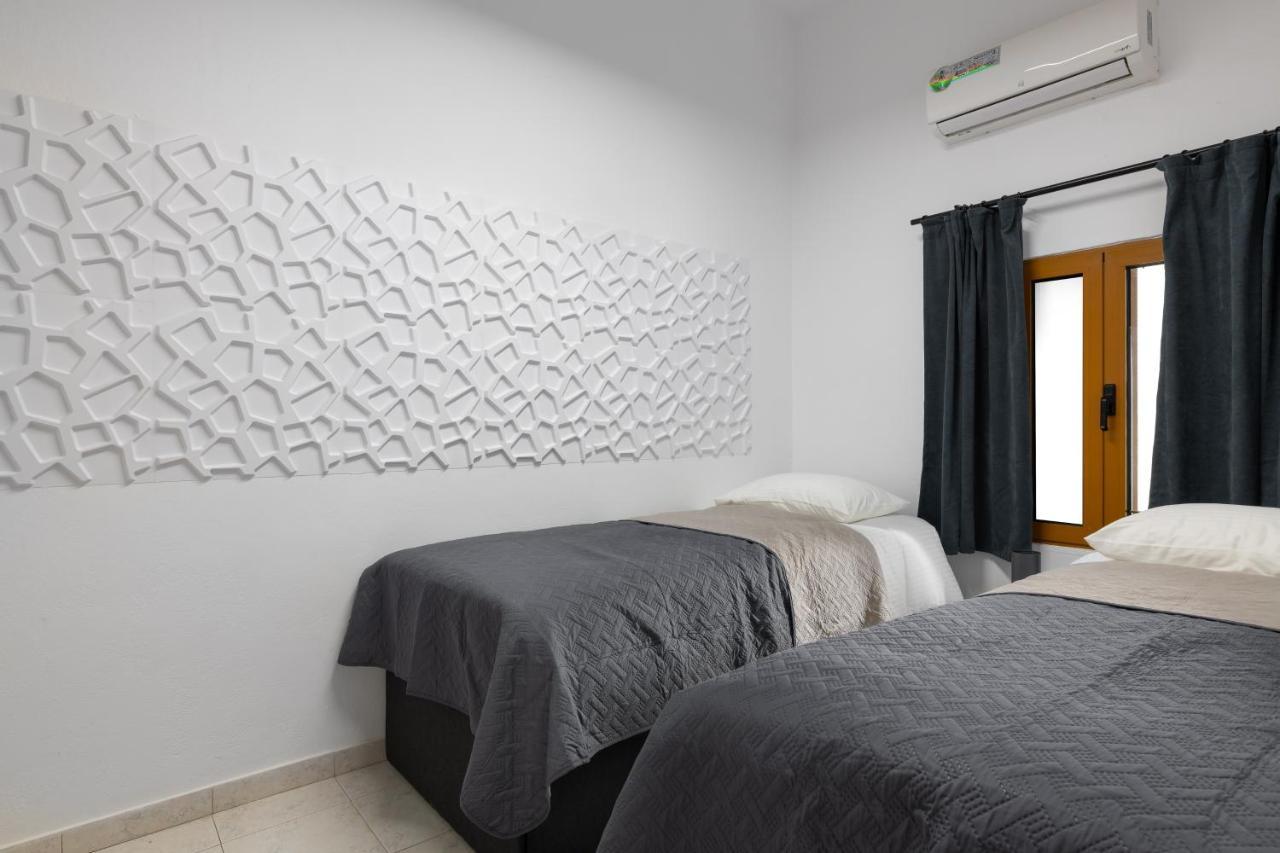 A Unique 3-4 Bedrooms House In Old Town Rhodes City Ngoại thất bức ảnh